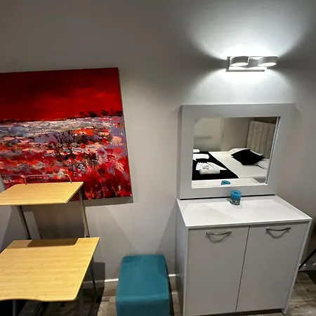 Deluxe Апартаменты *